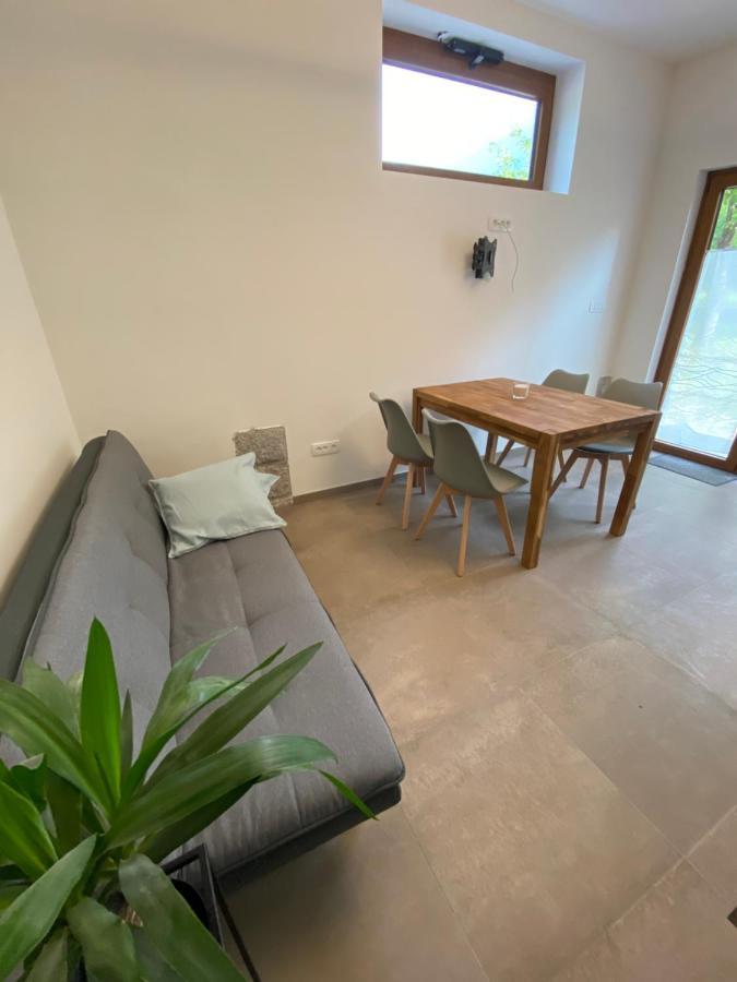 Apartment Nona Polda كوباريد المظهر الخارجي الصورة